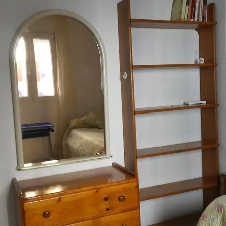 Apartament Estadio 6 *